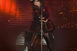 Alice Cooper / Tarja Turunen / Eisbrecher on Nov 8, 2010 [870-small]