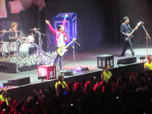 Simple Plan / Marianas Trench / All Time Low / These Kids Wear Crowns on Feb 13, 2012 [981-small]