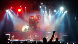 Iron Maiden / The Raven Age on Sep 21, 2019 [651-small]