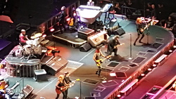 Bruce Springsteen / Bruce Springsteen & The E Street Band on Feb 16, 2016 [200-small]
