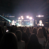Taylor Swift / Vance Joy / Shawn Mendes on Oct 24, 2015 [470-small]