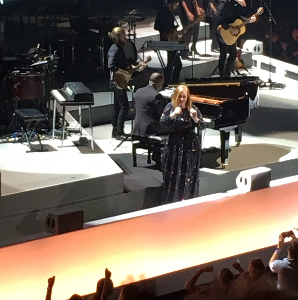 CONCERT REVIEW: Adele 9/10/16 — Wells Fargo Center (Philadelphia