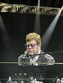 Elton John on Apr 2, 2022 [405-small]