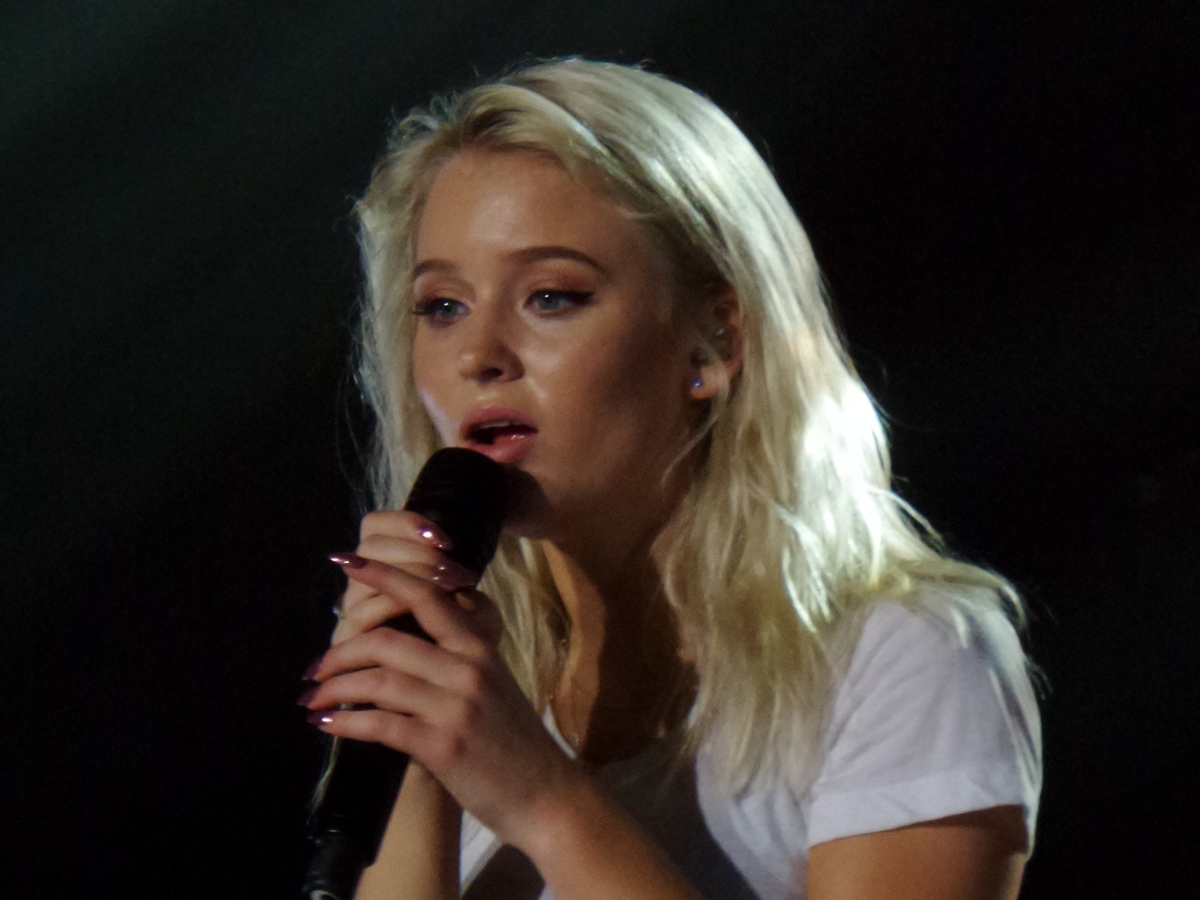 Zara Larsson Concert & Tour History (Updated for 2022) | Concert Archives