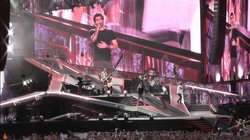 One Direction / 5 Seconds of Summer / Abraham Mateo on Jul 8, 2014 [890-small]