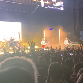 5 Seconds of Summer / Pale Waves on Jul 21, 2022 [102-small]