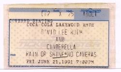 tags: David Lee Roth, Cinderella, Extreme, Atlanta, Georgia, United States - David Lee Roth / Cinderella / Extreme on Jun 21, 1991 [895-small]