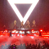 Little Mix on Nov 9, 2019 [692-small]