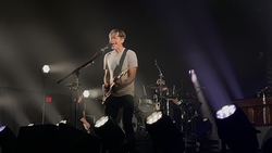 Death Cab for Cutie / Thao on Oct 10, 2022 [715-small]