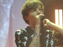 Louis Tomlinson / Only The Poets on Apr 5, 2022 [035-small]