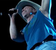 tags: Kenny Chesney, Tampa, Florida, United States, Raymond James Stadium - Kenny Chesney / Zac Brown Band / Billy Currington / Uncle Kracker on Mar 19, 2011 [522-small]