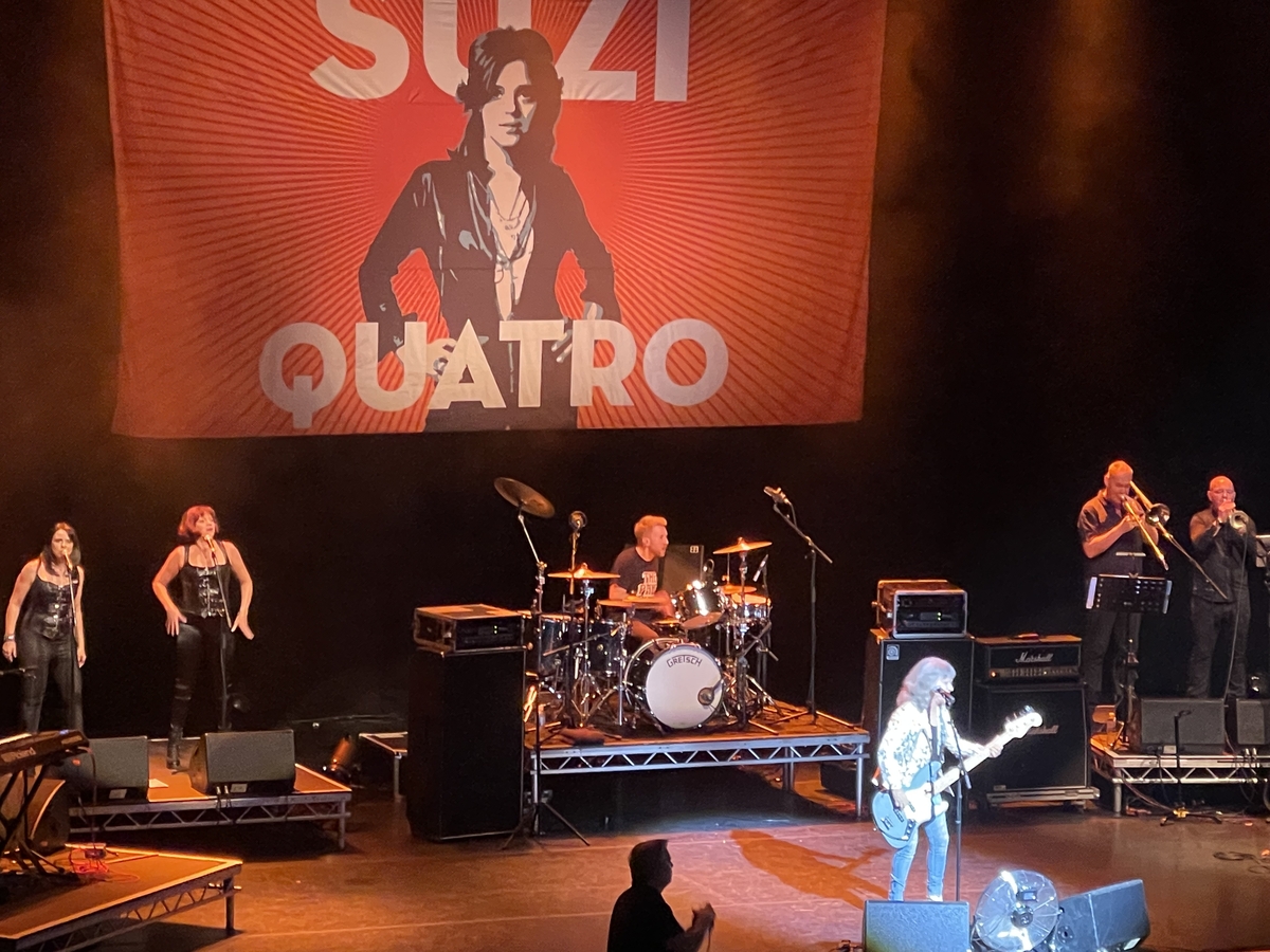 Suzi Quatro Concert & Tour History (Updated for 2023) | Concert Archives