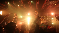 The Summer Set / Grayscale / Taylor Acorn on Apr 8, 2023 [270-small]