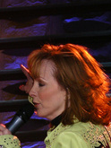 tags: Reba McEntire, Salt Lake City, Utah, United States, USANA Amphitheatre - Brad Paisley / Reba McEntire / Terri Clark on Jun 4, 2005 [215-small]