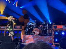 Machine Gun Kelly / Avril Lavigne / iann dior on Jul 5, 2022 [446-small]