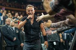 Bruce Spingsteen & The E Street Band / Bruce Springsteen on Apr 1, 2023 [513-small]