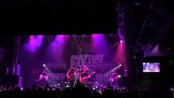 Real Friends / This Wild Life / As It Is / Mayday Parade on Nov 12, 2015 [220-small]