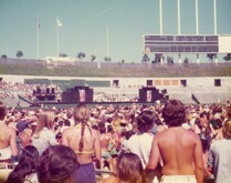 Chicago / The Beach Boys / Commander Cody and His Lost Planet Airmen / New Riders of the Purple Sage / Bob Seger on May 24, 1975 [859-small]