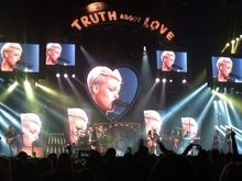 Pink / The Kin on Jan 14, 2014 [846-small]