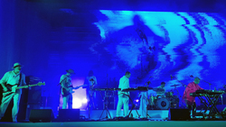 Hot Chip / Jarvis Cocker / Low Island / Psymon Spine on Sep 24, 2022 [109-small]