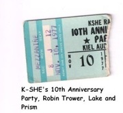 Robin Trower / LAKE / Prism on Nov 10, 1977 [524-small]