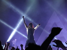 Thirty Seconds to Mars / New Politics on Oct 8, 2013 [313-small]