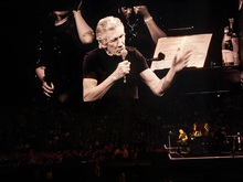 Roger Waters on Jun 6, 2023 [599-small]