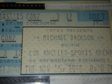 Michael Jackson on Nov 15, 1988 [930-small]