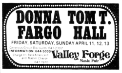 Tom T. Hall / Donna Fargo on Apr 11, 1975 [259-small]