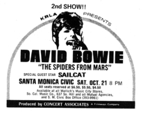 David Bowie and the Spiders From Mars on Oct 20, 1972 [621-small]