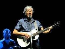 Caetano Veloso on Sep 29, 2013 [229-small]