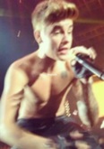 Justin Bieber / P9 on Nov 3, 2013 [869-small]