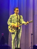 Chris Isaak on Jul 27, 2024 [889-small]