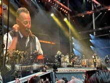 Bruce Springsteen & The E Street Band / Bruce Springsteen on Jul 27, 2024 [419-small]