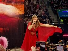 Taylor Swift / Paramore on Jun 8, 2024 [104-small]