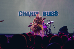 Charly Bliss / Raffaella on Sep 6, 2024 [496-small]