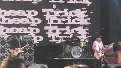 Cheap Trick / Joan Jett & The Blackhearts / Heart on Jul 17, 2016 [794-small]