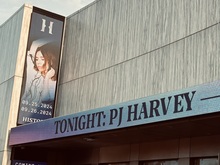 tags: PJ Harvey, Toronto, Ontario, Canada, History - PJ Harvey on Sep 25, 2024 [155-small]