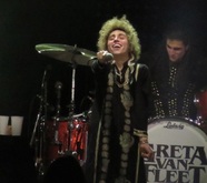 Greta Van Fleet / Ida Mae on May 29, 2019 [842-small]