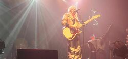 Liz Phair / Blondshell on Nov 17, 2023 [444-small]