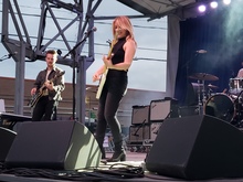 Liz Phair / Juliana Hatfield on Jun 22, 2019 [230-small]