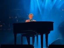 Barry Manilow on Oct 19, 2024 [437-small]