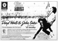 Daryl Hall & John Oates on Jul 4, 1985 [541-small]