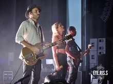 Metric / The Elwins / Dizzy on Sep 6, 2018 [711-small]