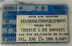 Siouxsie & The Banshees / Love And Rockets on Jun 13, 1986 [352-small]