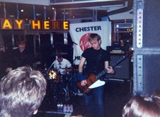 Mansun on Sep 6, 1998 [057-small]