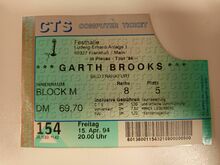 Garth Brooks on Apr 15, 1994 [539-small]