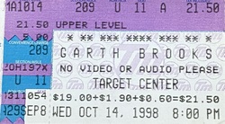 Garth Brooks on Oct 14, 1998 [589-small]